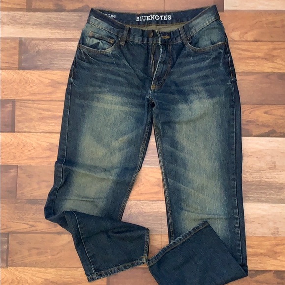 Men’s Distressed Straight Leg Jeans - Picture 3 of 9